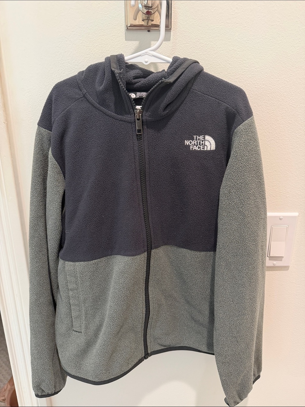 The North Face Kids' Two-Tone Hooded Light Fleece Jacket - Gray/Charcoal